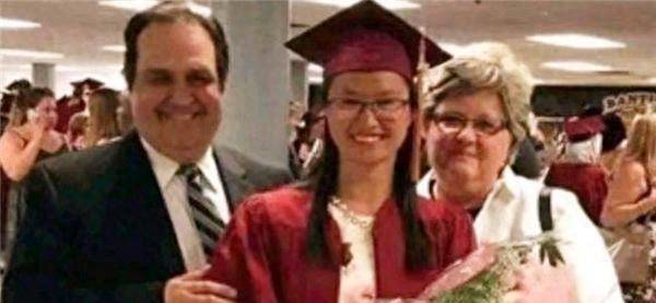 奥运冠军麦克尼尔：我是加拿大人，不会到中国寻找自己的亲生父母！